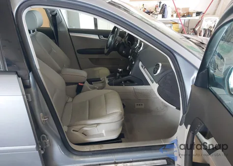 2011 Audi A3 2.0 Tdi Premium из США, поврежденный, VIN WAUKJBFM2BA008350